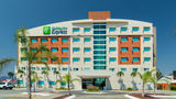 Holiday Inn Express Manzanillo Exterior