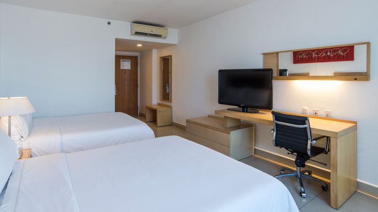 <b>Holiday Inn Express Manzanillo Room</b>. Images powered by <a href="https://www.leonardoworldwide.com/" title="Leonardo Worldwide" target="_blank">Leonardo</a>.