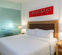 Holiday Inn Express Manzanillo Room