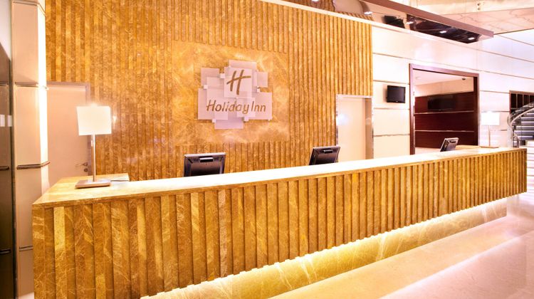 Holiday Inn Cochin Lobby