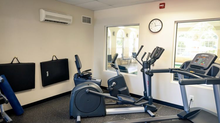 Holiday Inn Express Prince Frederick Health Club