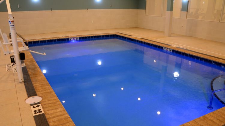 Holiday Inn Express & Suites Pittsburgh Pool