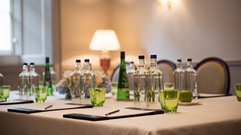 <b>Cliveden House Hotel Restaurant</b>. Images powered by <a href="https://www.leonardoworldwide.com/" title="Leonardo Worldwide" target="_blank">Leonardo</a>.
