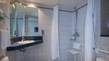 <b>Holiday Inn Express London-Chingford Room</b>. Images powered by <a href="https://www.leonardoworldwide.com/" title="Leonardo Worldwide" target="_blank">Leonardo</a>.