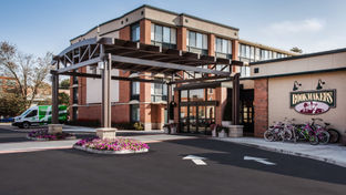 Holiday Inn Saratoga Springs