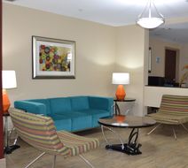 Holiday Inn Express Hotel & Stes Lobby