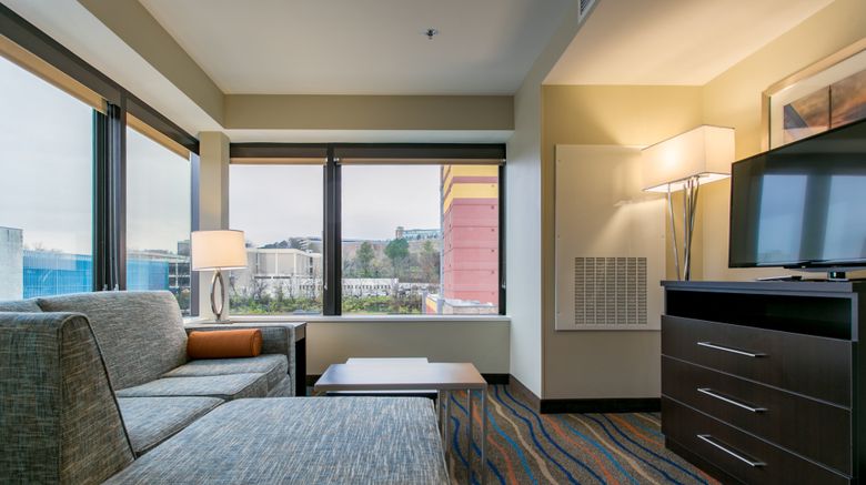 <b>Holiday Inn Hotel & Suites Downtown Suite</b>. Images powered by <a href="https://www.leonardoworldwide.com/" title="Leonardo Worldwide" target="_blank">Leonardo</a>.