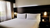<b>Holiday Inn Express Room</b>. Images powered by <a href="https://www.leonardoworldwide.com/" title="Leonardo Worldwide" target="_blank">Leonardo</a>.