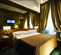 Hotel Morgana Room