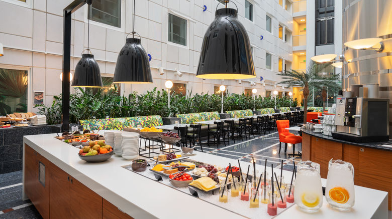 <b>Thon Hotel Cecil Restaurant</b>. Images powered by <a href="https://www.leonardoworldwide.com/" title="Leonardo Worldwide" target="_blank">Leonardo</a>.