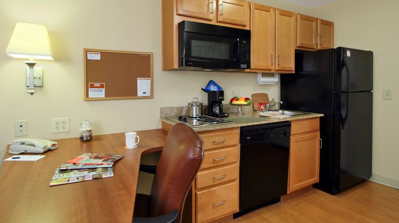 <b>Candlewood Suites Norfolk Airport Room</b>. Images powered by <a href="https://www.leonardoworldwide.com/" title="Leonardo Worldwide" target="_blank">Leonardo</a>.