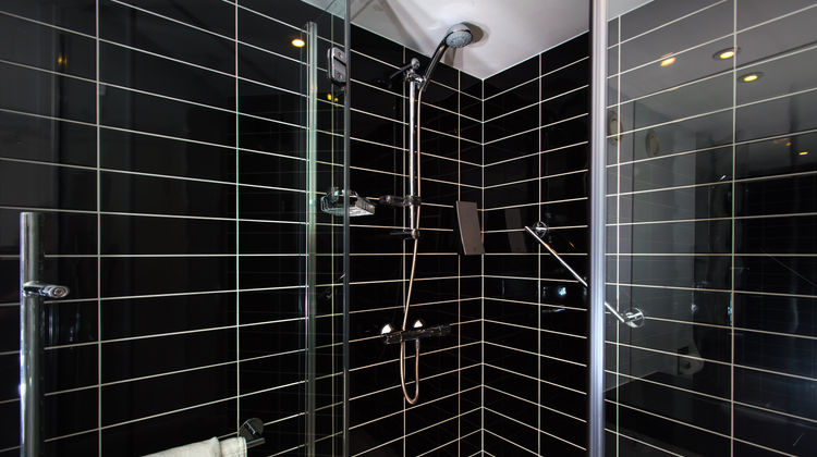 Holiday Inn Express Wimbledon South Room