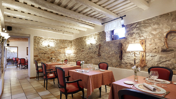 Salles Hotel Mas Tapiolas Restaurant