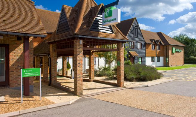 Holiday Inn Ashford Central hotel Exterior
