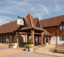 Holiday Inn Ashford Central hotel Exterior
