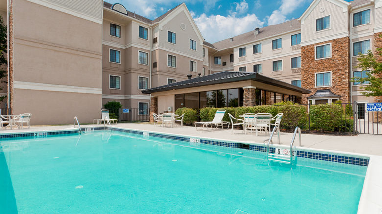 <b>Staybridge Suites Pool</b>. Images powered by <a href="https://www.leonardoworldwide.com/" title="Leonardo Worldwide" target="_blank">Leonardo</a>.