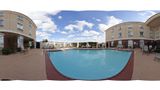 <b>Holiday Inn Express Pool</b>. Virtual Tours powered by <a href="https://www.leonardoworldwide.com/" title="Leonardo Worldwide" target="_blank">Leonardo</a>.