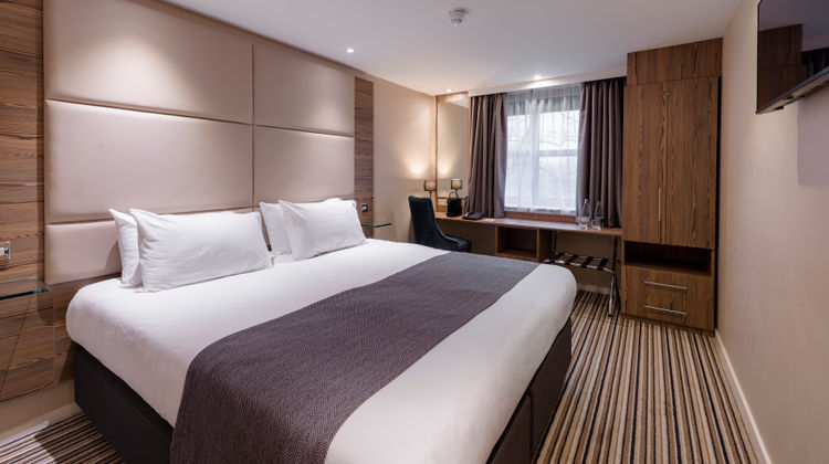Holiday Inn York City Centre Room