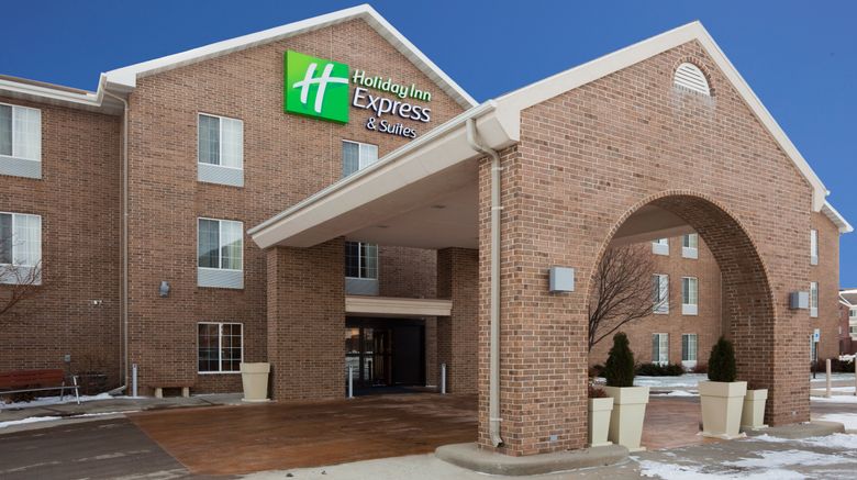 <b>Holiday Inn Express & Suites Exterior</b>. Images powered by <a href="https://www.leonardoworldwide.com/" title="Leonardo Worldwide" target="_blank">Leonardo</a>.
