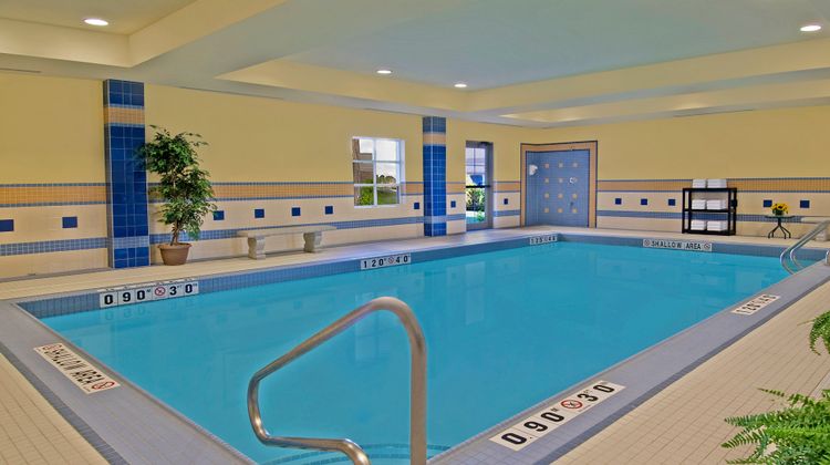 Staybridge Suites Guelph Waterloo Pool