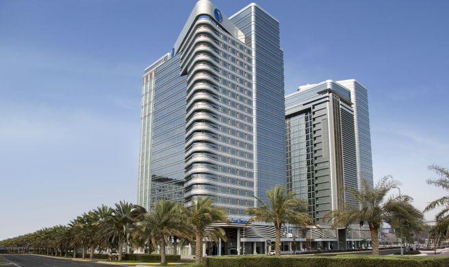 Pearl Rotana Exterior