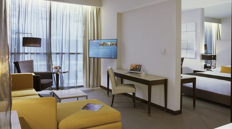 <b>Centro Barsha Suite</b>. Images powered by <a href="https://www.leonardoworldwide.com/" title="Leonardo Worldwide" target="_blank">Leonardo</a>.