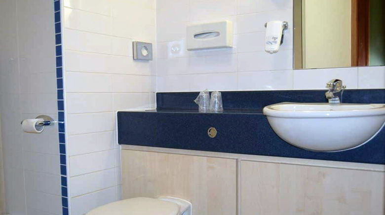 <b>Doncaster International Hotel Room</b>. Images powered by <a href="https://www.leonardoworldwide.com/" title="Leonardo Worldwide" target="_blank">Leonardo</a>.