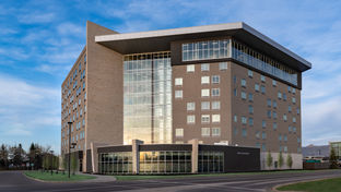 Holiday Inn Express & Suites University