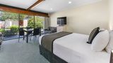 William Macintosh Motor Lodge Suite