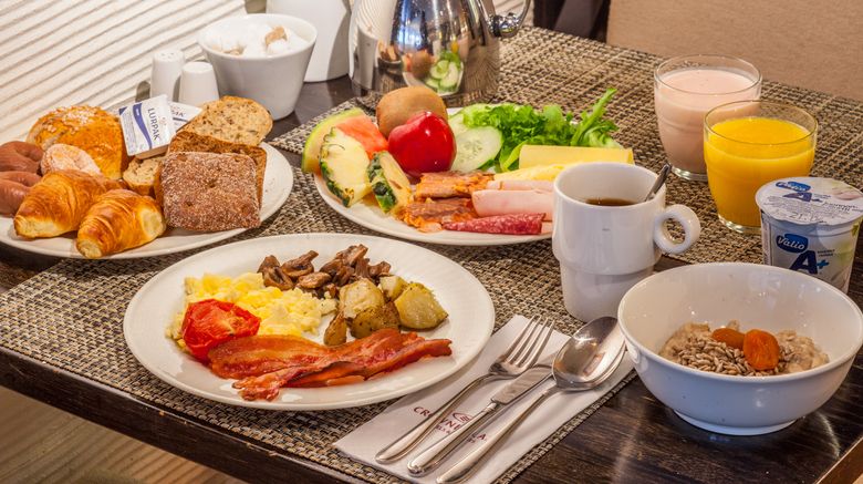 <b>Crowne Plaza Helsinki-Hesperia Restaurant</b>. Images powered by <a href="https://www.leonardoworldwide.com/" title="Leonardo Worldwide" target="_blank">Leonardo</a>.
