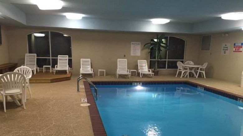 <b>Holiday Inn Express Hotel & Suites Pool</b>. Images powered by <a href="https://www.leonardoworldwide.com/" title="Leonardo Worldwide" target="_blank">Leonardo</a>.