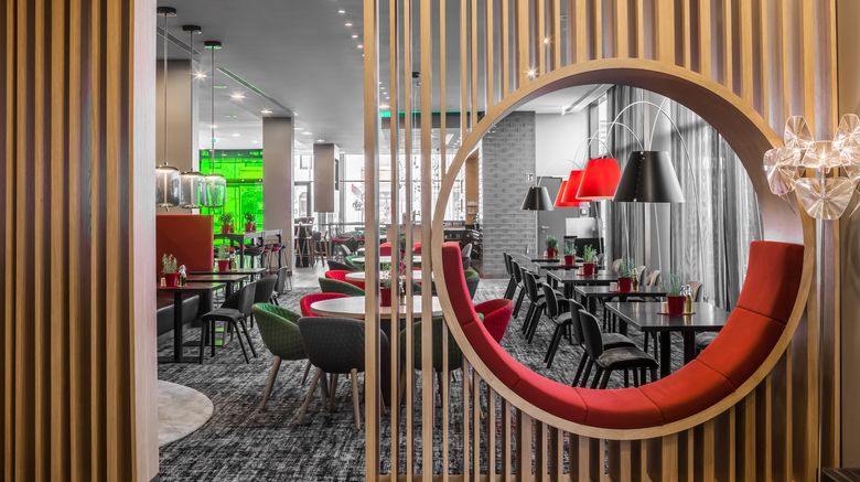<b>Holiday Inn Munich - Westpark Lobby</b>. Images powered by <a href="https://www.leonardoworldwide.com/" title="Leonardo Worldwide" target="_blank">Leonardo</a>.