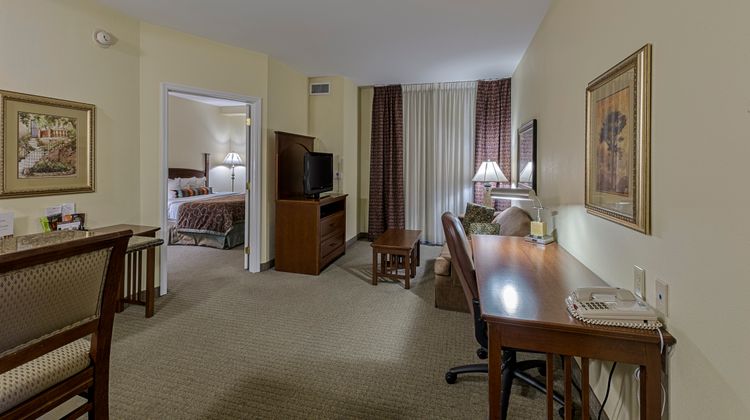 Staybridge Suites Harrisburg/Hershey Suite