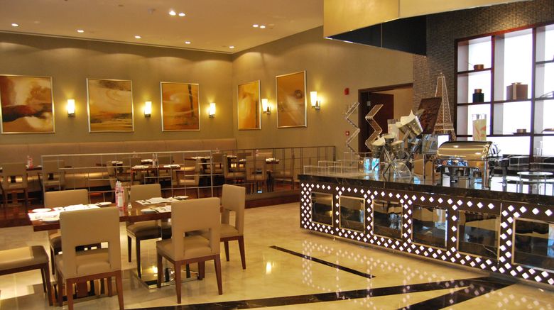 <b>Crowne Plaza Hotel Tianjin Binhai Restaurant</b>. Images powered by <a href="https://www.leonardoworldwide.com/" title="Leonardo Worldwide" target="_blank">Leonardo</a>.