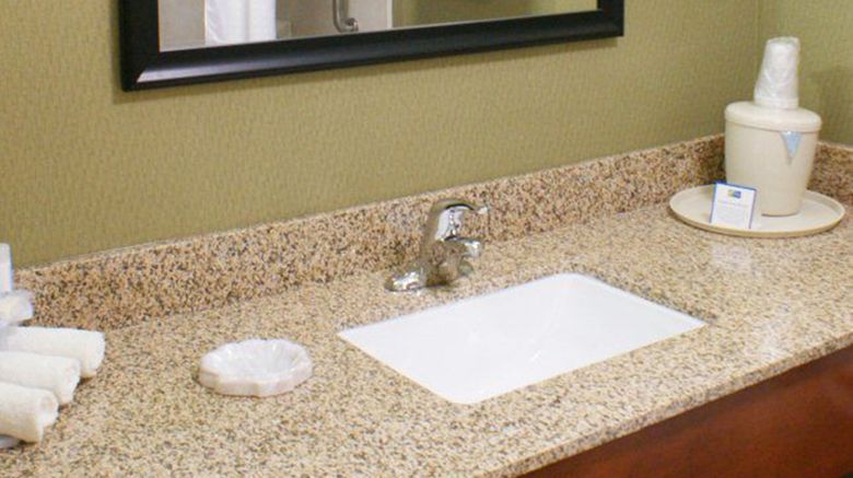 <b>Holiday Inn Express Hotel & Suites Room</b>. Images powered by <a href="https://www.leonardoworldwide.com/" title="Leonardo Worldwide" target="_blank">Leonardo</a>.