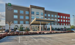 Holiday Inn Express & Suites Houston E