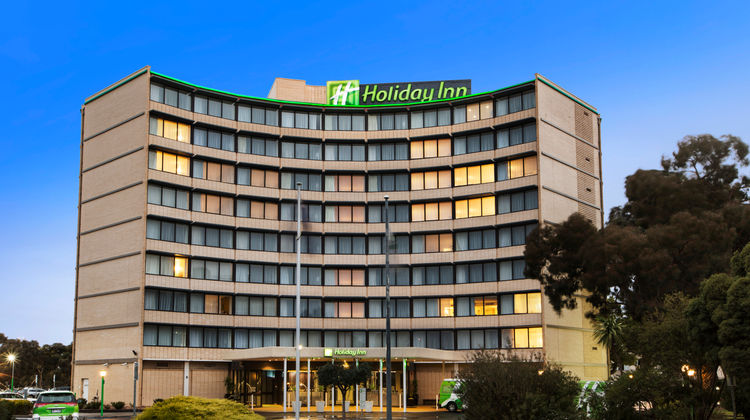 Holiday Inn Melbourne Airport Exterior