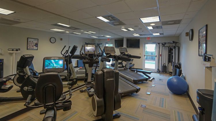 Holiday Inn Express Hotel & Suites Health Club