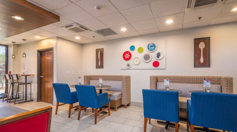 <b>Holiday Inn Express/Suites Phoenix Arpt Restaurant</b>. Images powered by <a href="https://www.leonardoworldwide.com/" title="Leonardo Worldwide" target="_blank">Leonardo</a>.