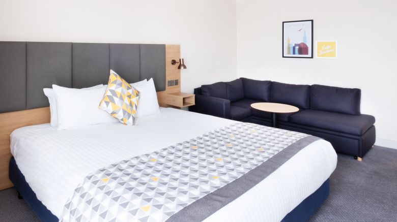 <b>Holiday Inn Leicester Room</b>. Images powered by <a href="https://www.leonardoworldwide.com/" title="Leonardo Worldwide" target="_blank">Leonardo</a>.