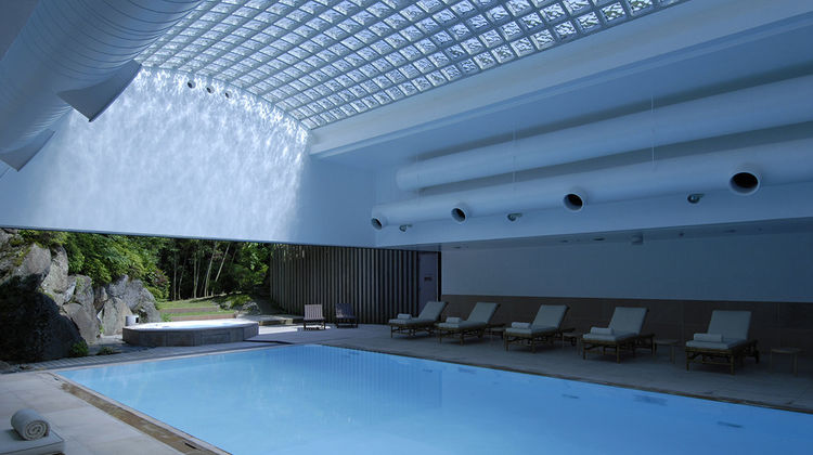 Gora Kadan Pool