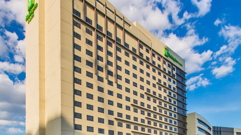 <b>Holiday Inn & Suites Makati Exterior</b>. Images powered by <a href="https://www.leonardoworldwide.com/" title="Leonardo Worldwide" target="_blank">Leonardo</a>.
