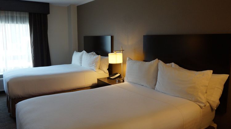 Holiday Inn Portsmouth Downtown Room