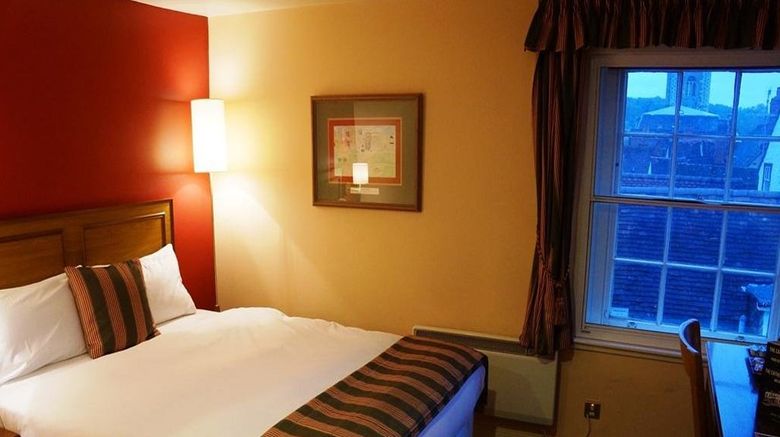 <b>The Catherine Wheel Room</b>. Images powered by <a href="https://www.leonardoworldwide.com/" title="Leonardo Worldwide" target="_blank">Leonardo</a>.