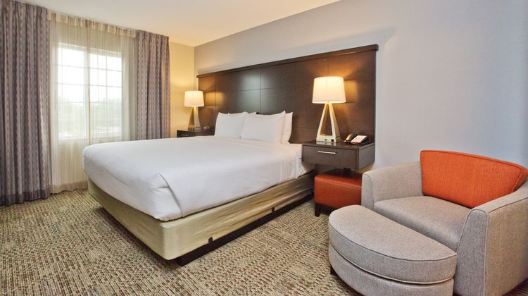 Staybridge Suites Austin South I-35 Room