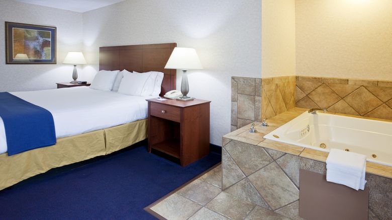<b>Holiday Inn Express Suite</b>. Images powered by <a href="https://www.leonardoworldwide.com/" title="Leonardo Worldwide" target="_blank">Leonardo</a>.