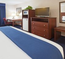 Holiday Inn Express Room