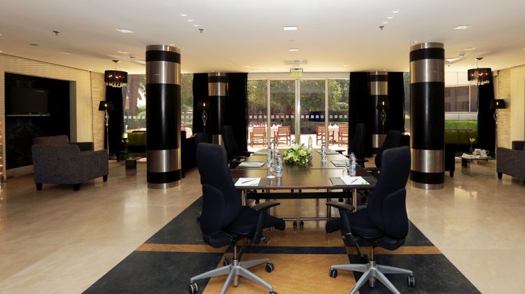 Holiday Inn Riyadh-Izdihar Airport Rd Lobby