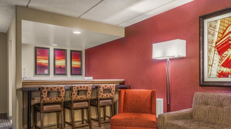 <b>Holiday Inn Manitowoc Suite</b>. Images powered by <a href="https://www.leonardoworldwide.com/" title="Leonardo Worldwide" target="_blank">Leonardo</a>.