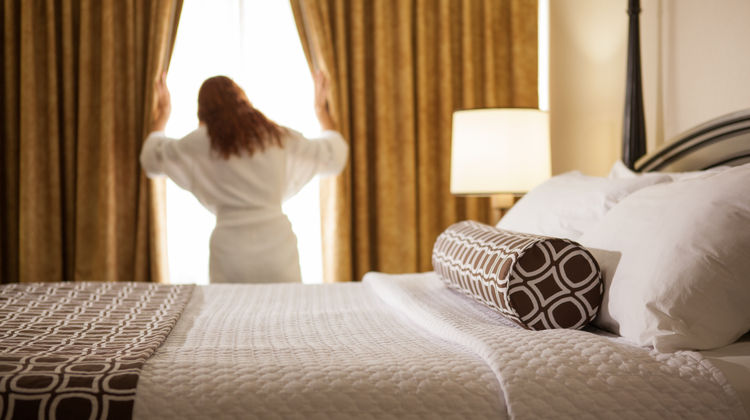 Crowne Plaza Hickory I-40 Room